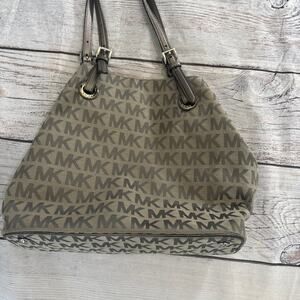 Michael kors tote bag